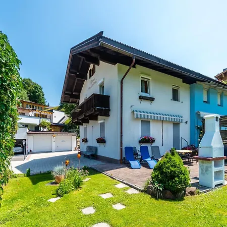 In Kirchberg Near Lift Apartment *