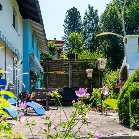 In Kirchberg Near Lift Apartment