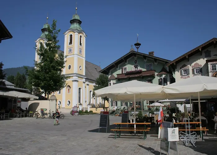 In Kirchberg Near Lift Апартаменти